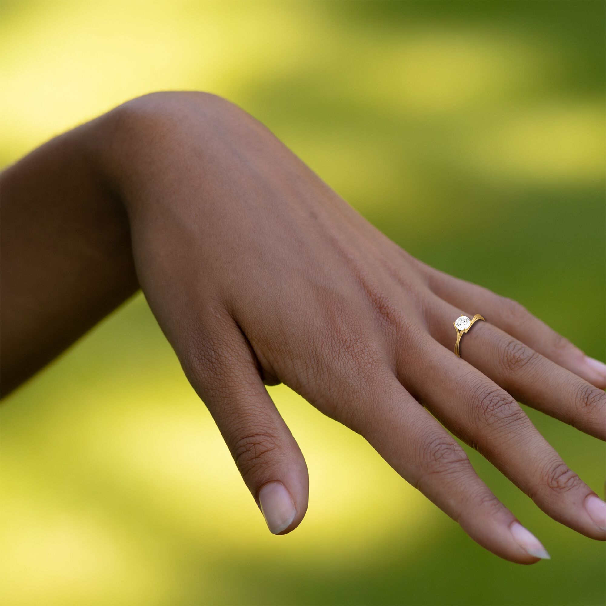 Bague Solitaire Or 750 Zirconium 6mm Taille 54 Corps 0.9mm Au Plus Etroit