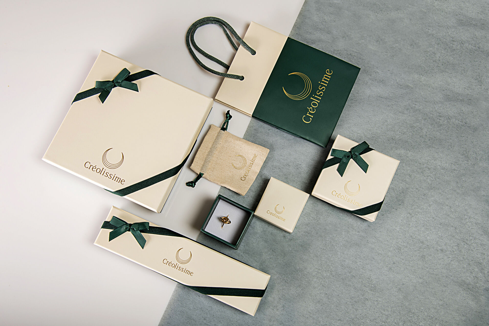 Collier Acier Jaune Double Rangs Cœurs Zirconium 9*12mm 40  à 45cm